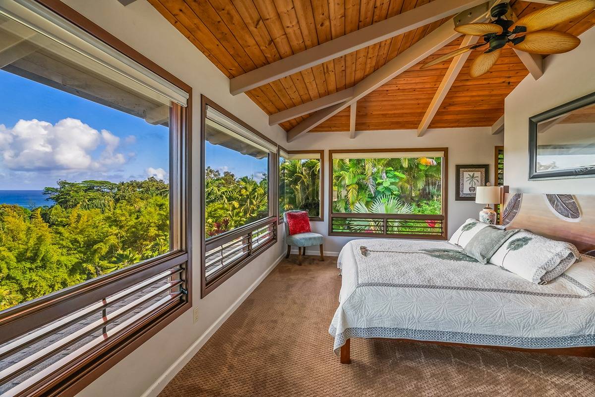 3235 KALIHIWAI RD KILAUEA HI 96754