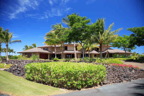 49 black sand beach real estate homes