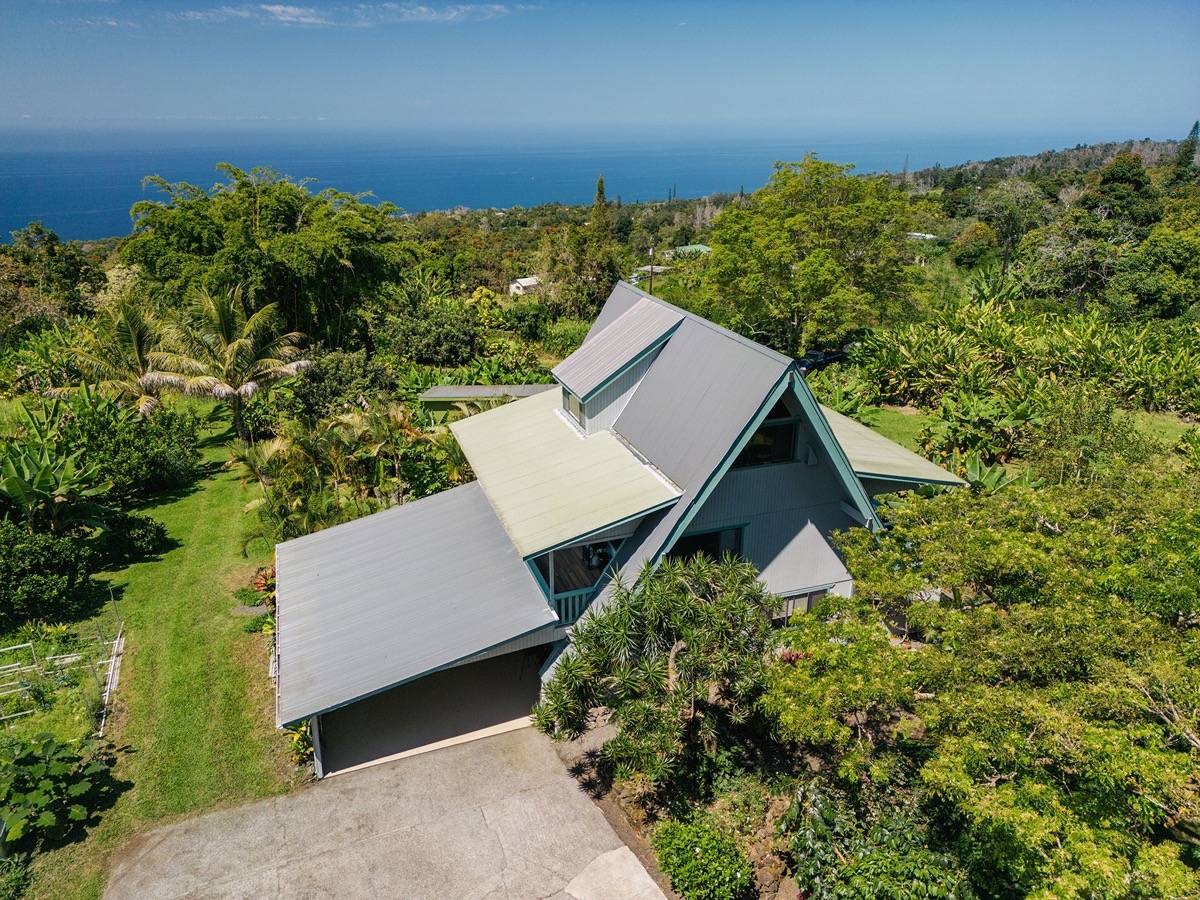 82-6151 D RD CAPTAIN COOK HI 96704