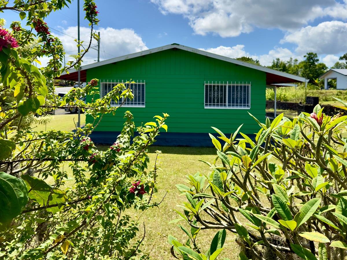 14 KEHAULANI ST HILO HI 96720