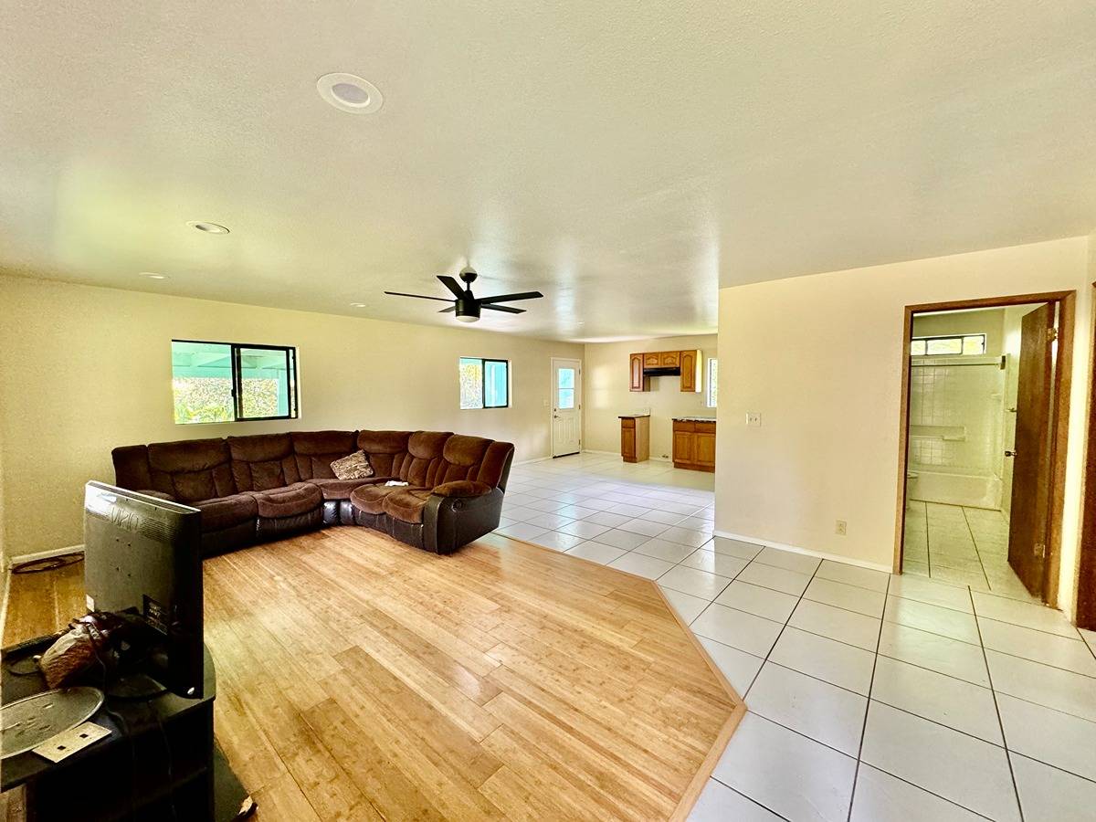 11-1855 WAILELE ST MOUNTAIN VIEW HI 96771