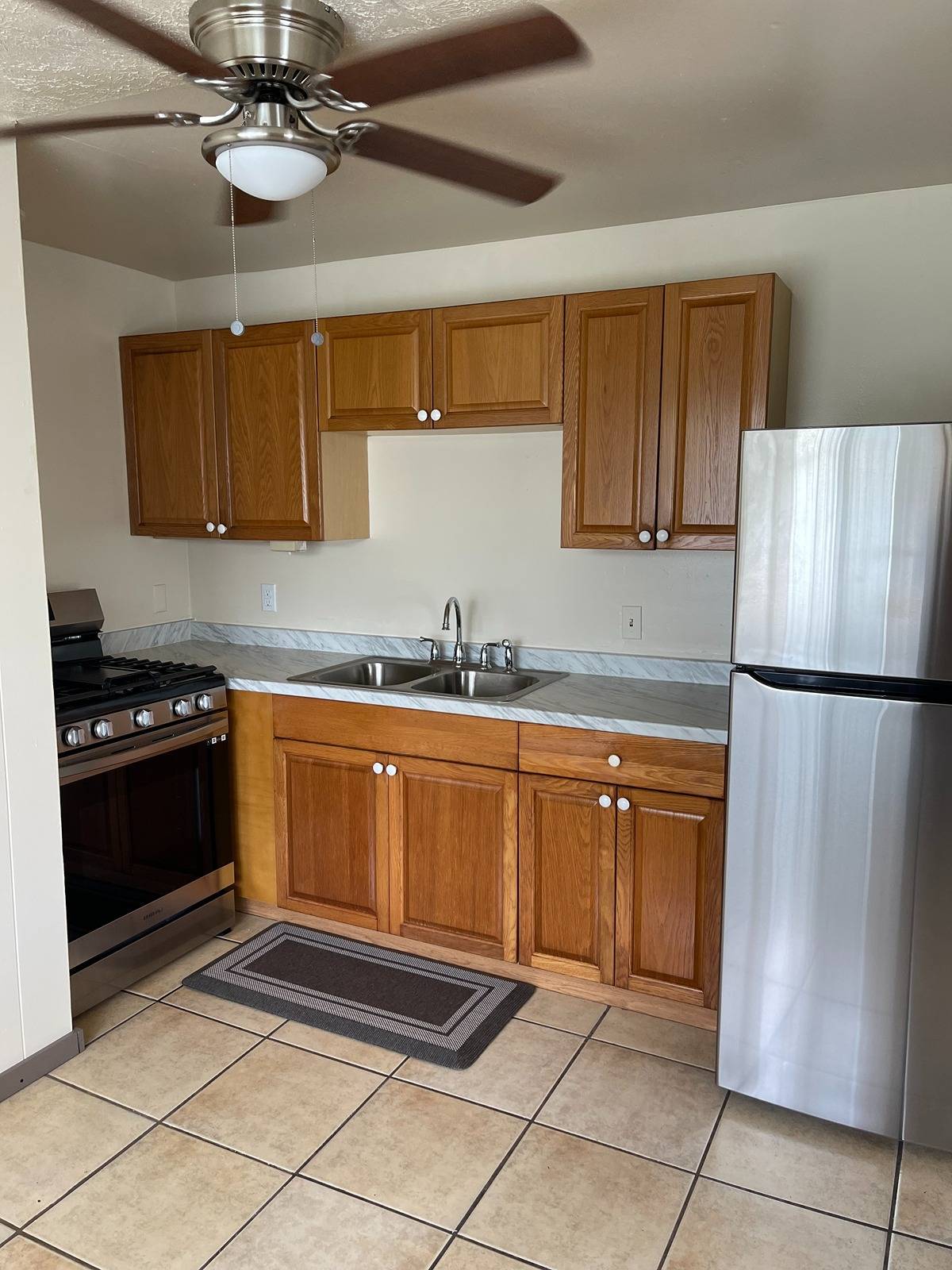 485 WAIANUENUE AVE #208A HILO HI 96720