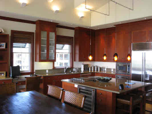 Designer kitchen with Viking and SubZero Appliances