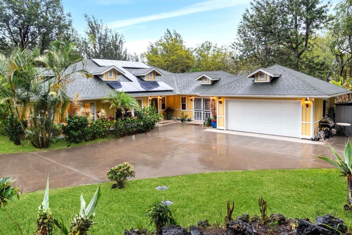 71-1371 PUU KAMANU LN KAILUA-KONA HI 96740