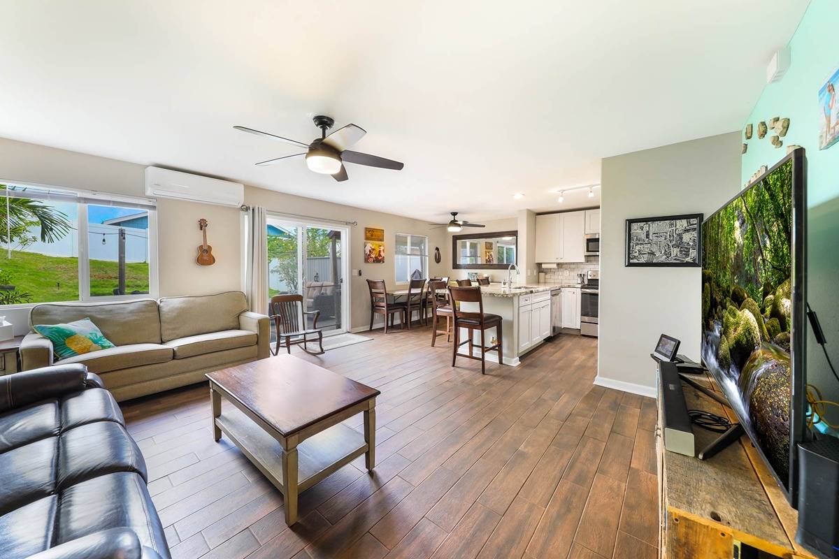 2121-A KELIKOLI ST #11 LIHUE HI 96766