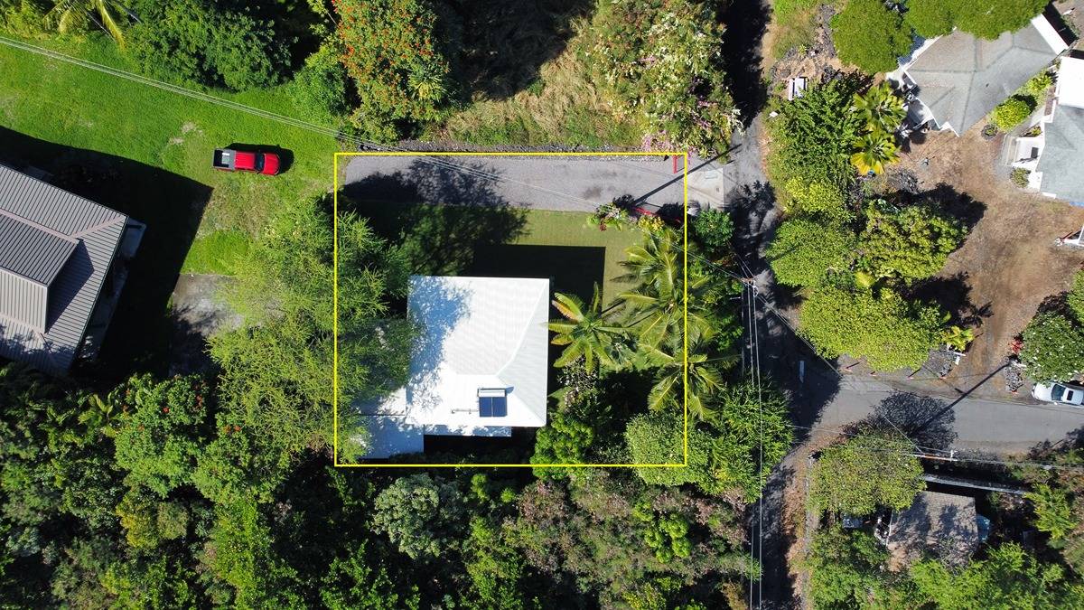 83-6016 KAHAULOA RD CAPTAIN COOK HI 96704