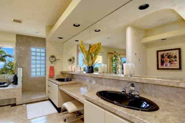 2311 HULEMALU RD, LIHUE, HI, 96766, USA