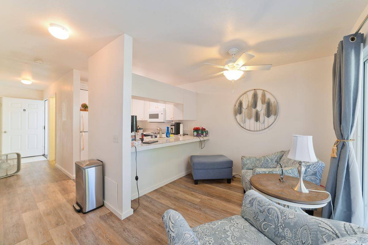 77-6573 SEA VIEW CIRCLE KAILUA-KONA HI 96740