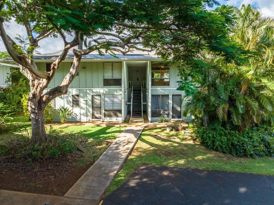 3057 POIPU RD #E18 KOLOA HI 96756